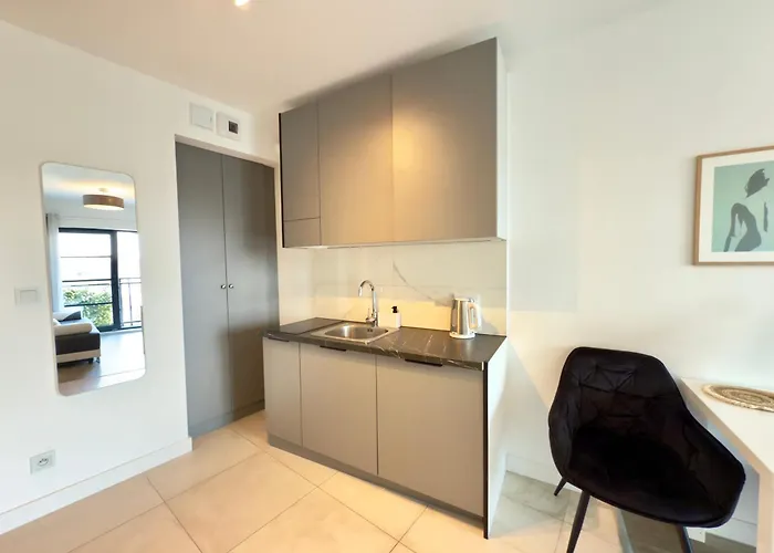 Torunska 20 & Parking