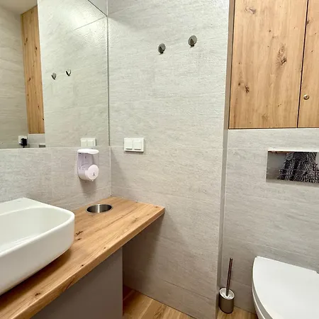 Torunska 20 & Parking Lägenhet