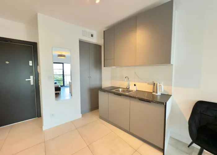 Torunska 20 & Parking *